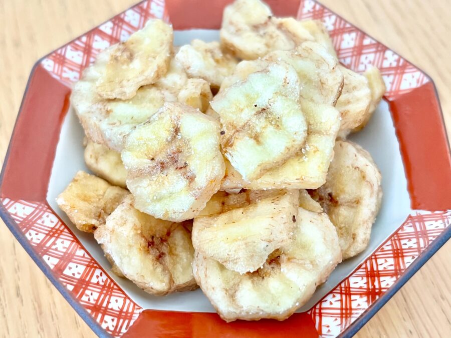 久世福商店の塩バナナチップス