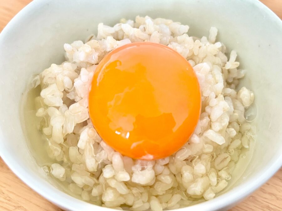 田子たまご村の緑の一番星の卵かけご飯